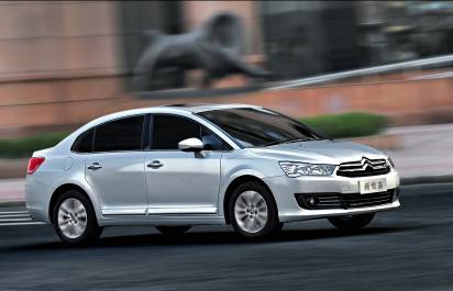 年終獎(jiǎng)怎么花? 3款超值中級(jí)車對(duì)比推薦