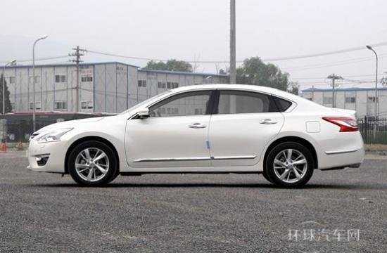 戰(zhàn)勝?gòu)澋?天籟輕松過(guò)彎沒(méi)難度