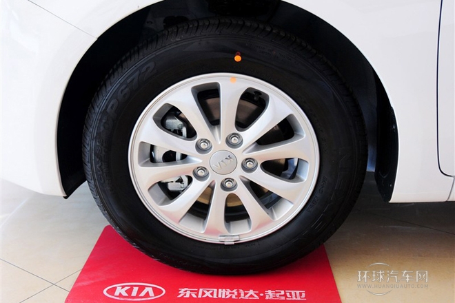 2013款 1.6L 手動(dòng)GL