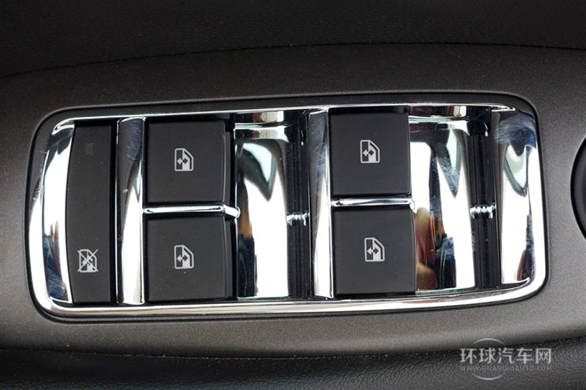 2014款 1.6T 自動舒適版