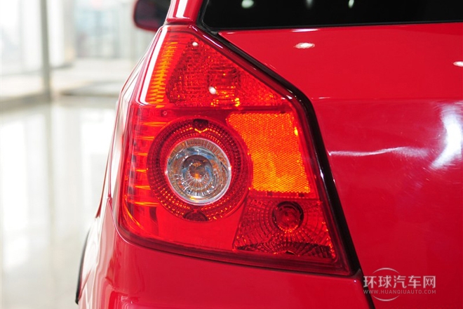 2010款 Cross 1.5L 手動(dòng)豪華型