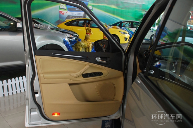 2008款 2.3L 7座時(shí)尚型