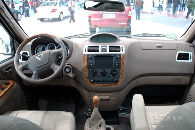 2010款 2.4L財富快車標準版M240-4G64