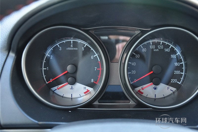 2014款 1.8L 手動(dòng)精英型