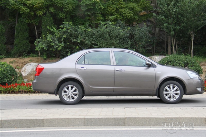 2013款 1.8L 手動(dòng)舒適型CNG