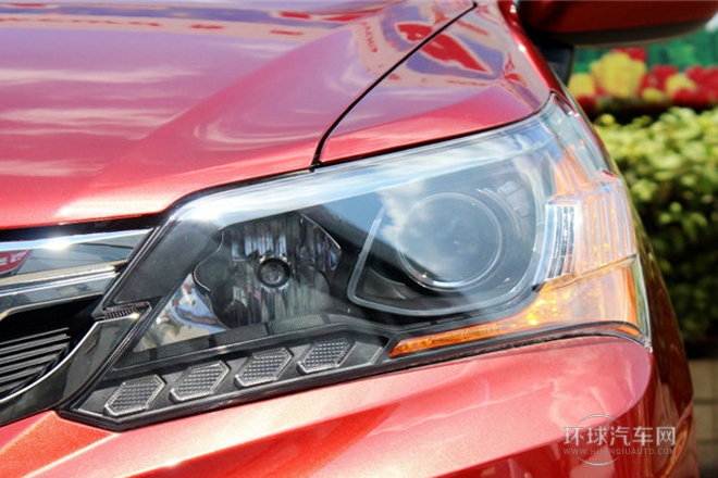 2013款 1.5L 自動(dòng)舒適型
