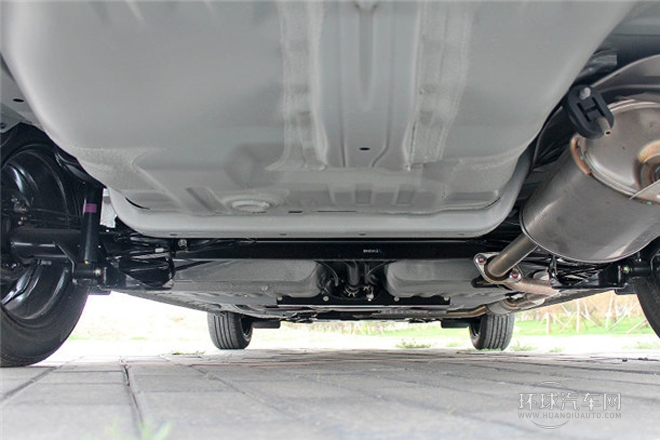2013款 1.5L 手動(dòng)舒適型