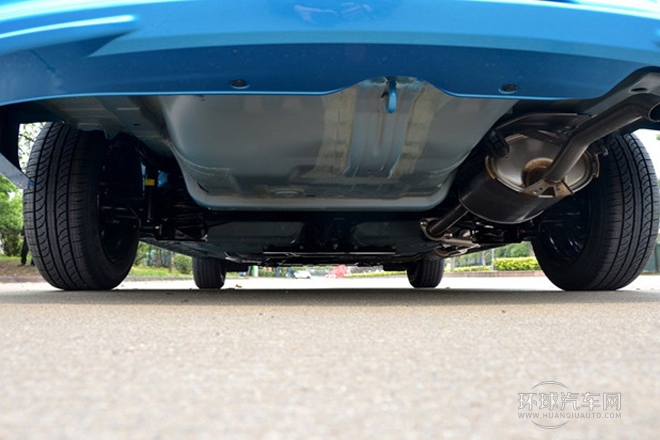 2014款 1.3L 手動(dòng)舒適型