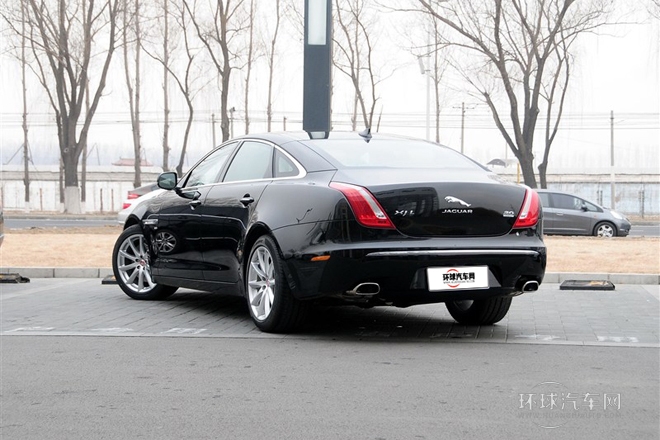 2014款 XJL 3.0 SC 四驅(qū)尊享商務版