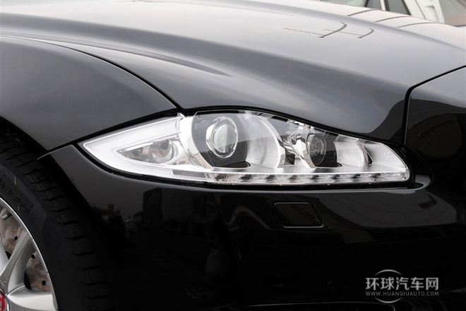 2014款 XJL 3.0 SC 四驅(qū)尊享商務版