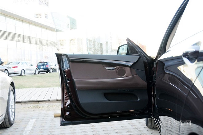 2014款 535i 設(shè)計套裝型