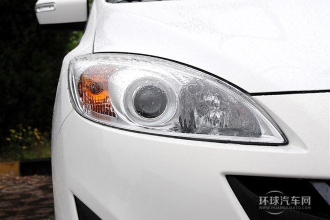 2013款 2.0L 自動(dòng)豪華型