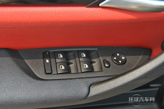 2013款 sDrive20i 運(yùn)動設(shè)計(jì)套裝