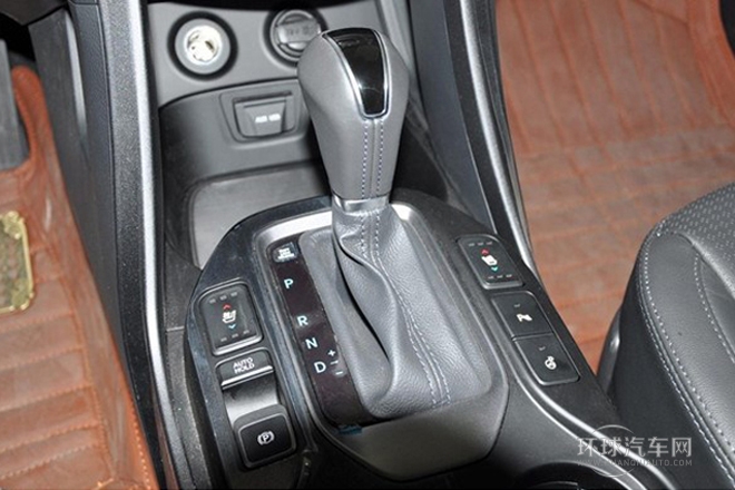 2013款 2.2T 四驅(qū)舒適導航版 7座