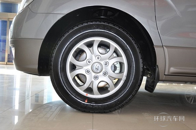 2011款 2.4L 領(lǐng)航版