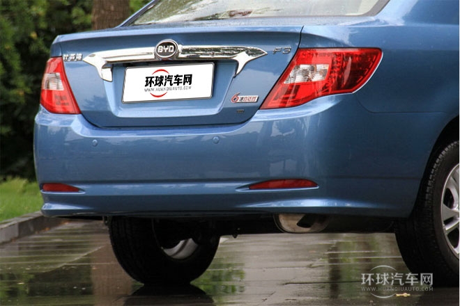 2014款 1.5L 自動(dòng)尊貴型