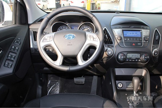 2013款 2.0L 自動(dòng)兩驅(qū)智能型GLS 國(guó)V
