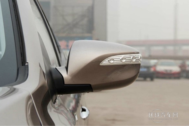 2013款 2.4L 自動四驅(qū)領(lǐng)先型GLX 國V