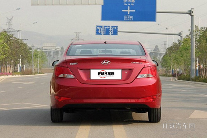 2014款 三廂 1.6L 自動頂級型TOP