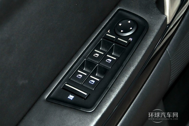 2014款 掀背 1.8T 自動(dòng)豪華版