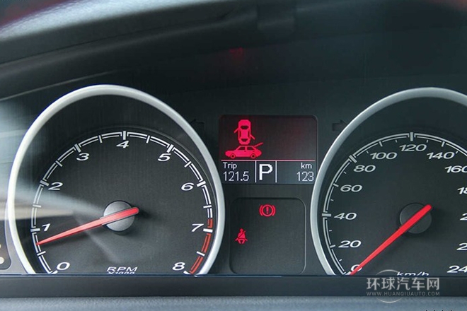 2014款 掀背 1.8T 自動(dòng)精英版