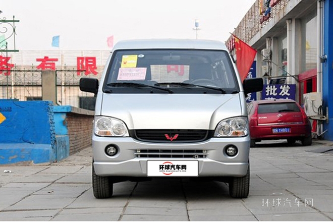 2010款 1.0L新版實(shí)用型長(zhǎng)車身
