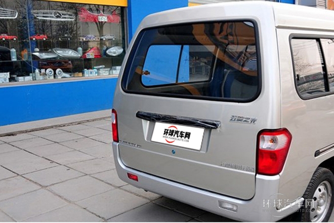 2010款 1.2L新版標(biāo)準(zhǔn)型II長車身