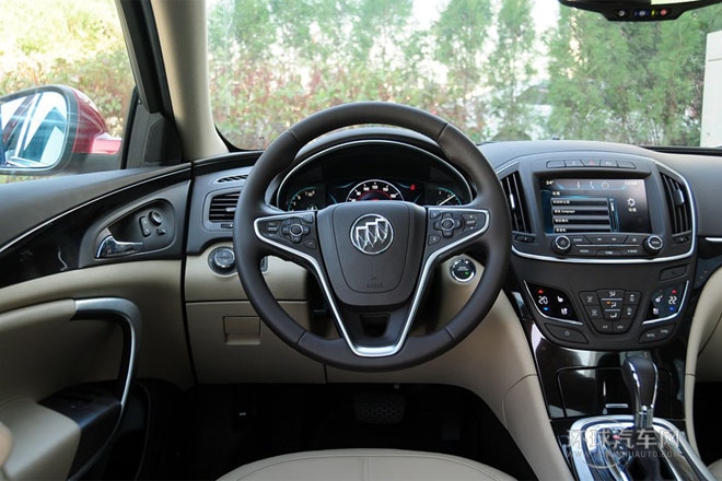 2014款 2.4L SIDI豪華時(shí)尚型