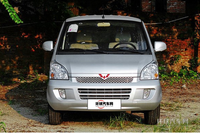 2012款 1.2L加長(zhǎng)標(biāo)準(zhǔn)型LJY