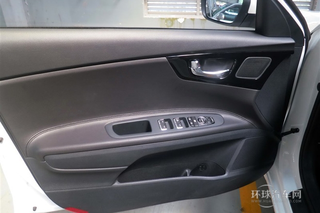 2014款 1.8L 自動(dòng)DLX