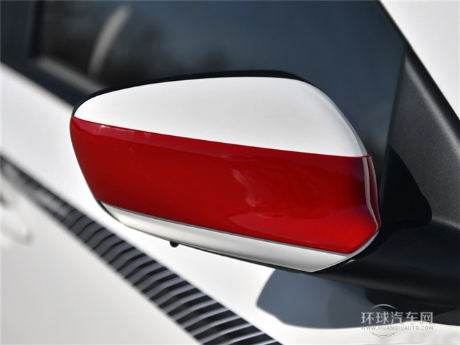 2014款 WTCC紀(jì)念版 1.6L 手動(dòng)舒適型