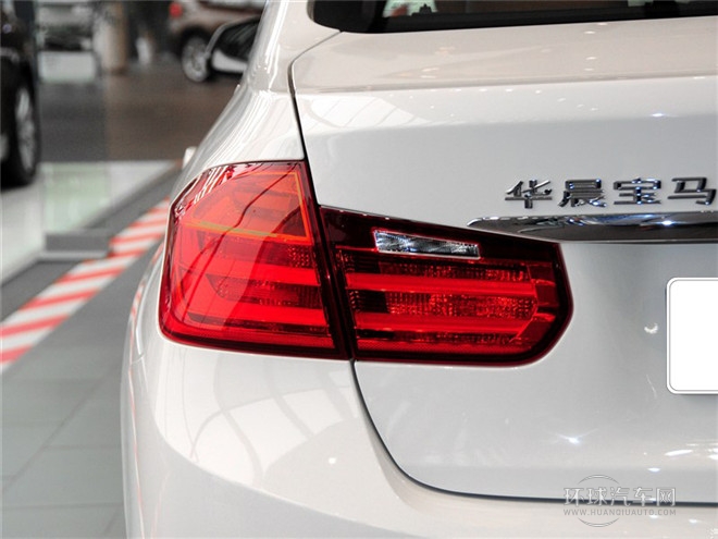 2015款 335i xDrive 設(shè)計(jì)套裝型