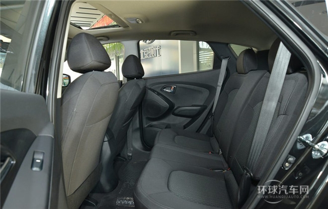 2015款 2.0L 手動兩驅(qū)舒適型 國V