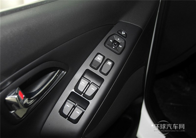 2015款 2.0L 自動(dòng)兩驅(qū)領(lǐng)先型 國IV