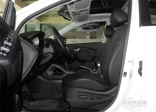 2015款 2.0L 自動兩驅(qū)領(lǐng)先型 國IV