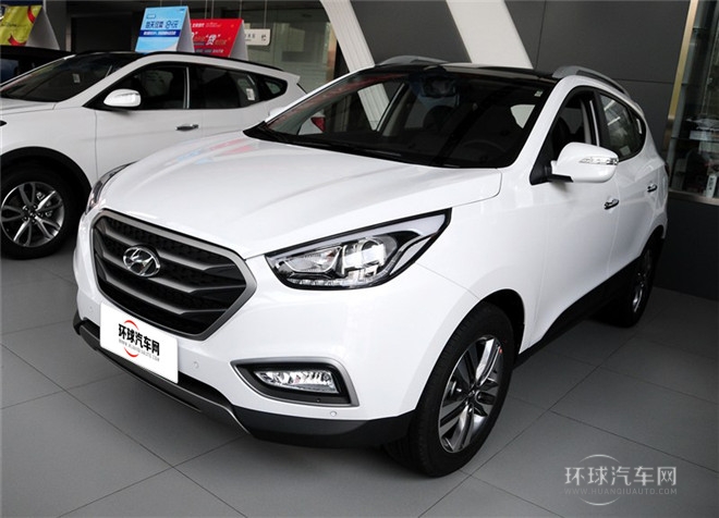 2015款 2.0L 自動(dòng)兩驅(qū)領(lǐng)先型 國(guó)V