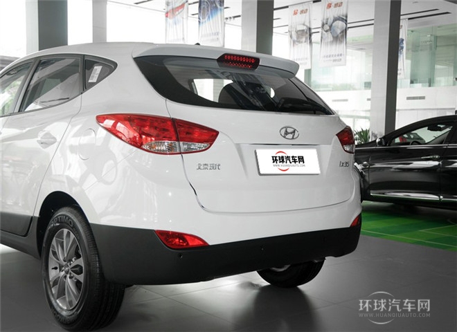 2015款 2.0L 自動(dòng)兩驅(qū)舒適型 國(guó)IV