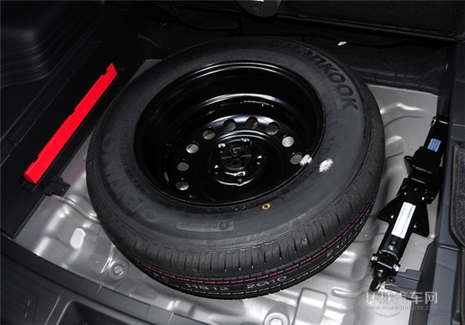 2015款 2.0L 自動(dòng)兩驅(qū)舒適型 國(guó)V