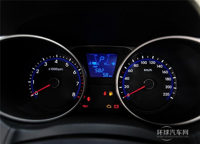 2015款 2.0L 自動(dòng)兩驅(qū)舒適型 國(guó)V