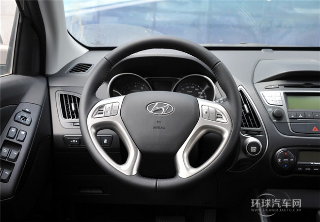 2015款 2.0L 自動(dòng)兩驅(qū)智能型 國(guó)IV