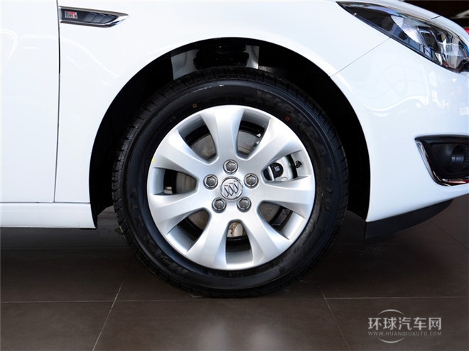 2015款 2.0L 領(lǐng)先時尚型