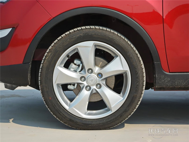 2015款 1.6L 手動(dòng)尊貴型 國(guó)V