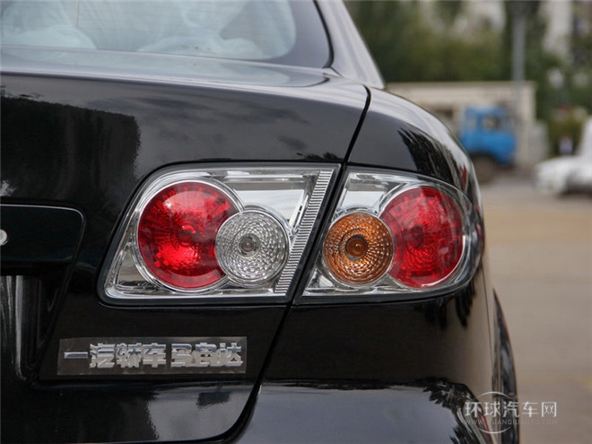 2015款 2.0L 自動經(jīng)典型