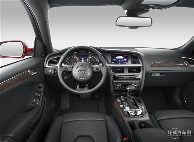 2016款 30 TFSI 手動舒適型